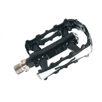 PEDALS 9/16" Sealed Bearings, Alloy Body/Cro-mo Axle, SILVER/BLACK (race pedal- No reflctors)