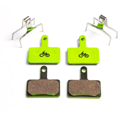 Clarks Bicycle H/D E-Bike DISC brake pads, 2 PAIRS, SEMI METALLIC, Shimano Deore (BR-M515/475/525/465/495)Tektro, Clarks (designed to deliver maximum performance & LONGER LIFE)