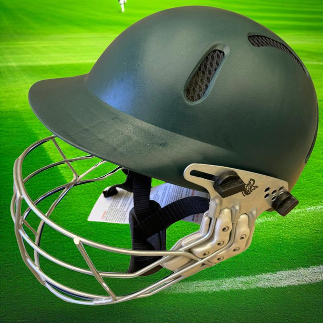 Spartan Gladiator Medium Green Cricket Helmet