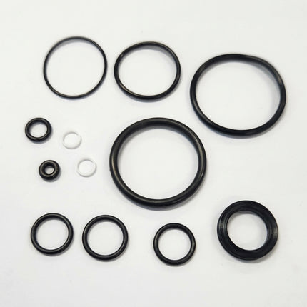 SR Suntour Rear shock - TRIAIR2 3CR OIL SEAL KIT suits RS22 only