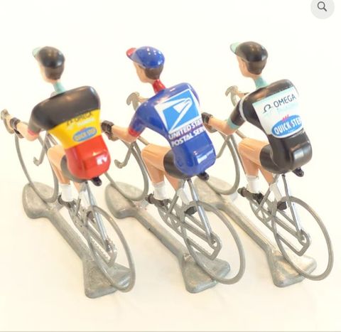 BICYCLE PARTS - A FLANDRIENS MODELS, 3X HAND PAINTED METAL CYCLISTS, BOONEN IN 3 TYPES JERSEYS