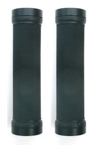 BICYCLE PARTS - GRIPS LOCK - ON, DUAL CLAMP, 130MM, WITH PLUG, BLACK WITH BLACK RINGS
