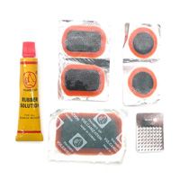 BICYCLE PARTS - REPAIR KIT ON CARD, 5X ASSORTED PATCHES(2X25MM, 2X35X25MM, 1X50X30MM)/SOLUTION/RASP