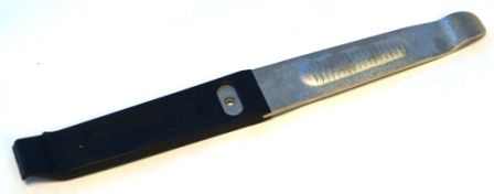 BICYCLE PARTS - TYRE LEVER, HEAVY DUTY, 200MM LENGTH, DOUBLE ENDED WITH STEEL LEVER FOR TIGHT TYRES.