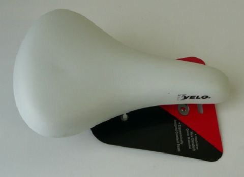 BICYCLE PARTS - BMX SADDLE WHITE 16 - 20 VINYL (220 X 145), QUALITY VELO MANUFACTURED PRODUCT