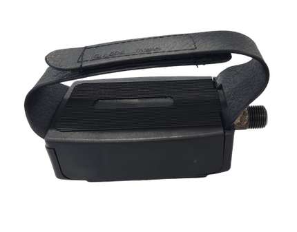 BICYCLE PARTS - PEDALS 1/2 EXERCISE BIKE, VELCRO STRAPS, BLACK