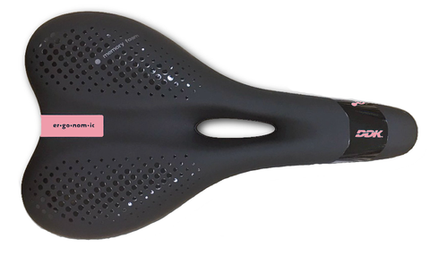 BICYCLE PARTS - SADDLE, VINYL TOP, BLACK PC W/MEMORY FOAM, W/DDK LOGO, BLACK RAILS, L:269 W:156MM, QUALITY DDK PRODUCT MADE IN TAIWAN