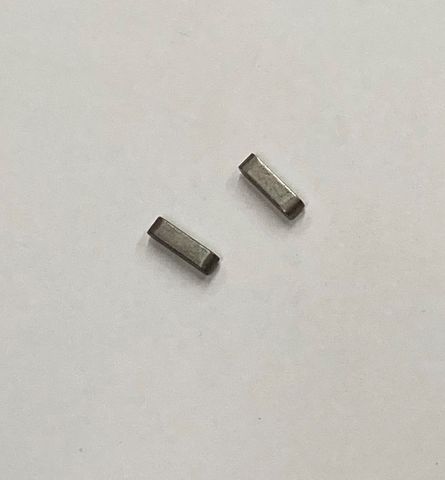 BICYCLE PARTS - KEYWAY FOR SERIES 2500 REAR AXLE ( PICK TWO)