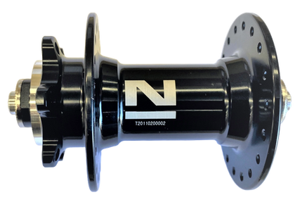 BICYCLE PARTS - HUB, FRONT NOVATEC 32HOLE SEALED BEARING 6 BOLT DISC Q/R BLACK ALLOY HUB .OLD 100MM